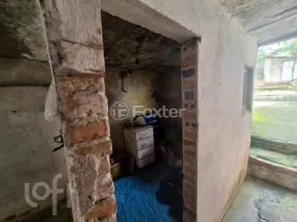 Image 32 - 1038717