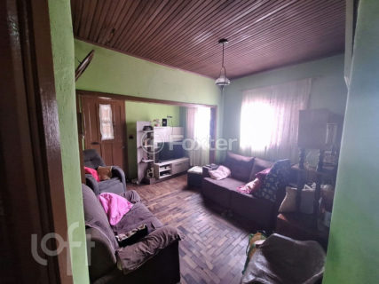 Image 2 - 1038717