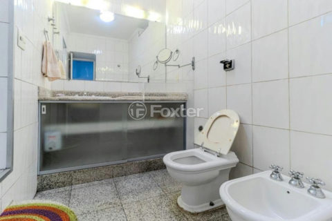 Image 32 - 1038727