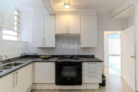 Image 22 - 1038727