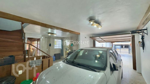 Image 33 - 1038730