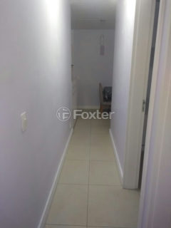 Image 21 - 1038746