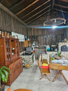 Image 8 - 1038748