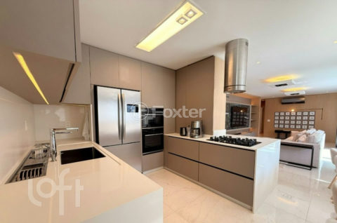 Image 3 - 1038756