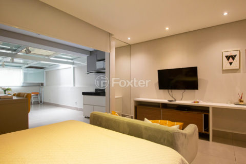 Image 2 - 1038760