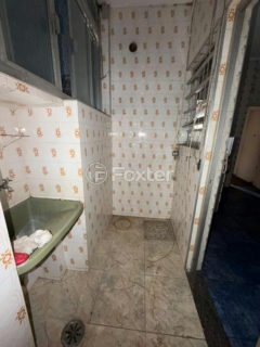 Image 8 - 1038761