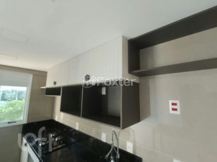 Image 3 - 1038774
