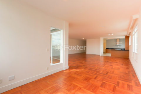 Image 73 - 1038794