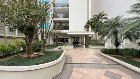 Image 51 - 1038794