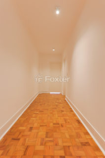 Image 30 - 1038794