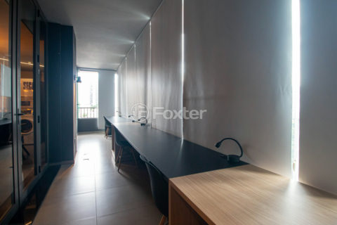 Image 33 - 1038830