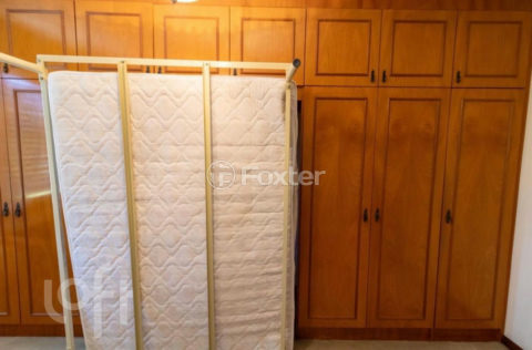 Image 24 - 1038837