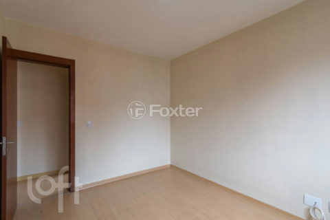 Image 17 - 1038850