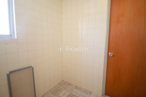 Image 8 - 1038870