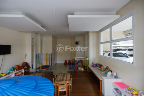 Image 22 - 1038930