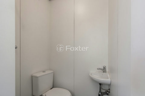 Image 30 - 1038931