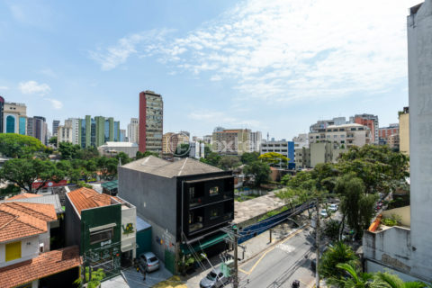 Image 48 - 1038941