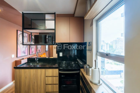 Image 15 - 1038941