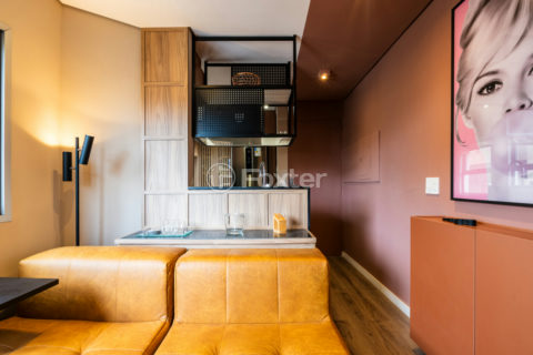Image 7 - 1038941