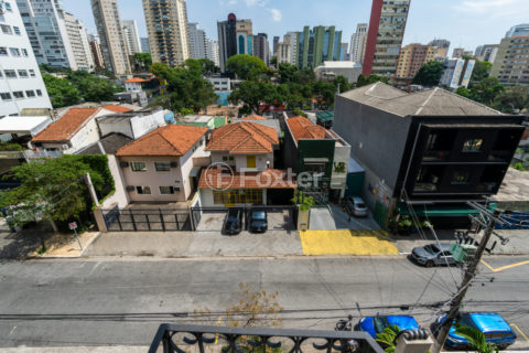Image 49 - 1038941
