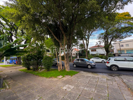 Image 45 - 1038943