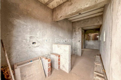 Image 21 - 1038950