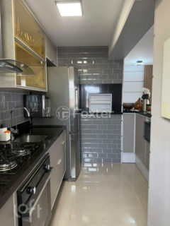 Image 6 - 1038958