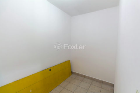 Image 21 - 1038980