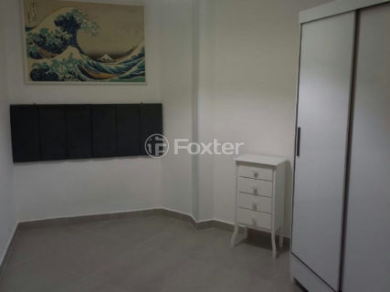 Image 7 - 1038996