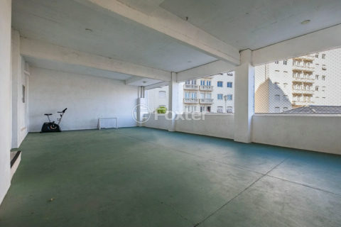 Image 30 - 1038998