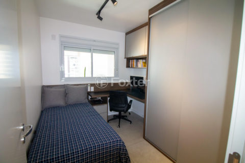 Image 6 - 1038999