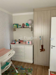 Image 22 - 1039005