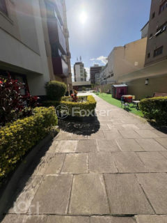 Image 30 - 1039010
