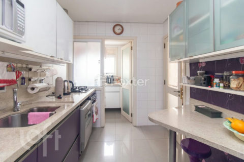 Image 25 - 1039010