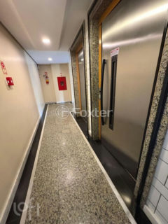 Image 21 - 1039010