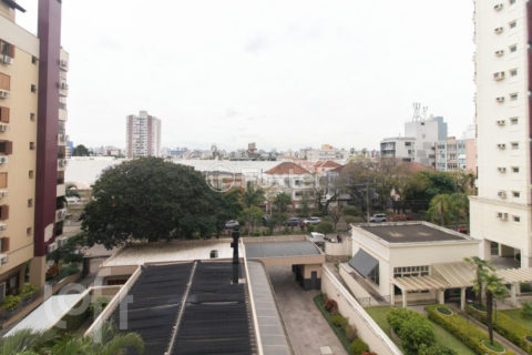 Image 17 - 1039010