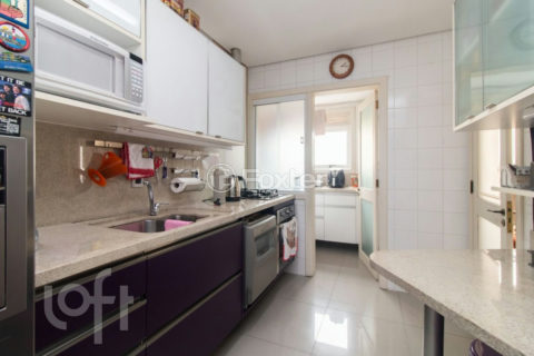 Image 23 - 1039010