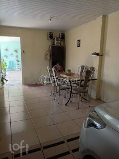 Image 10 - 1039044