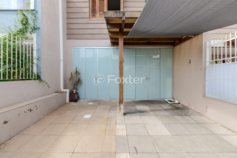 Image 28 - 1039072