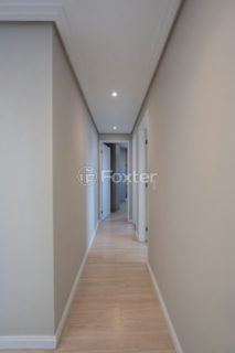Image 11 - 1039151