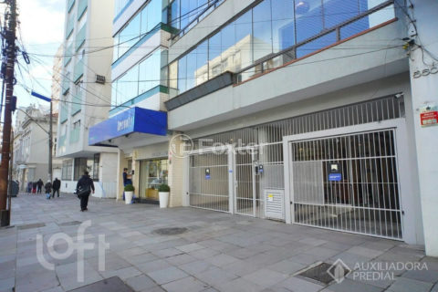 Image 35 - 1039152