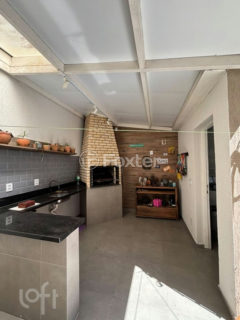Image 28 - 1039178