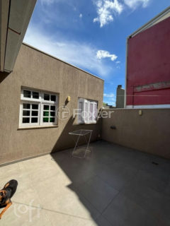 Image 32 - 1039178
