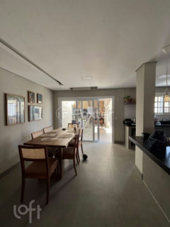Image 3 - 1039178