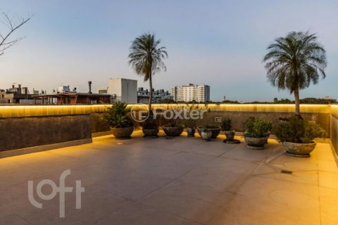 Image 74 - 1039238