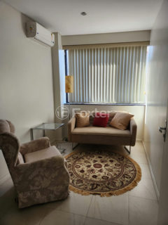 Image 3 - 1039240