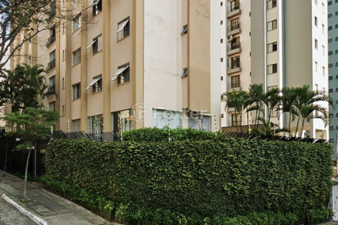 Image 52 - 1039248