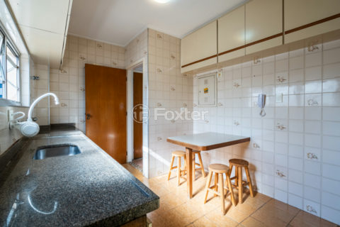 Image 9 - 1039248