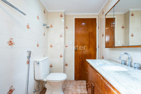 Image 36 - 1039248