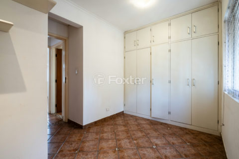 Image 30 - 1039248